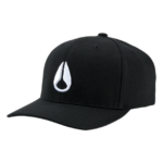 accesorios educacion fisica Nixon snapback en el fondo blanco negro 86XRT421