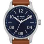 mirar educacion fisica Nixon patrulla de cuero azul marino/silla de montar 86XRT105