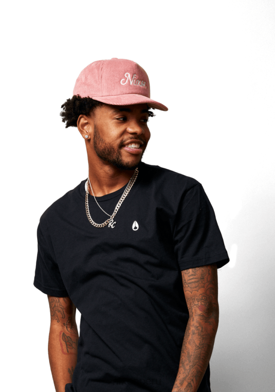 accesorios educacion fisica Nixon suite y snapback rosa polvorienta 86XRT449